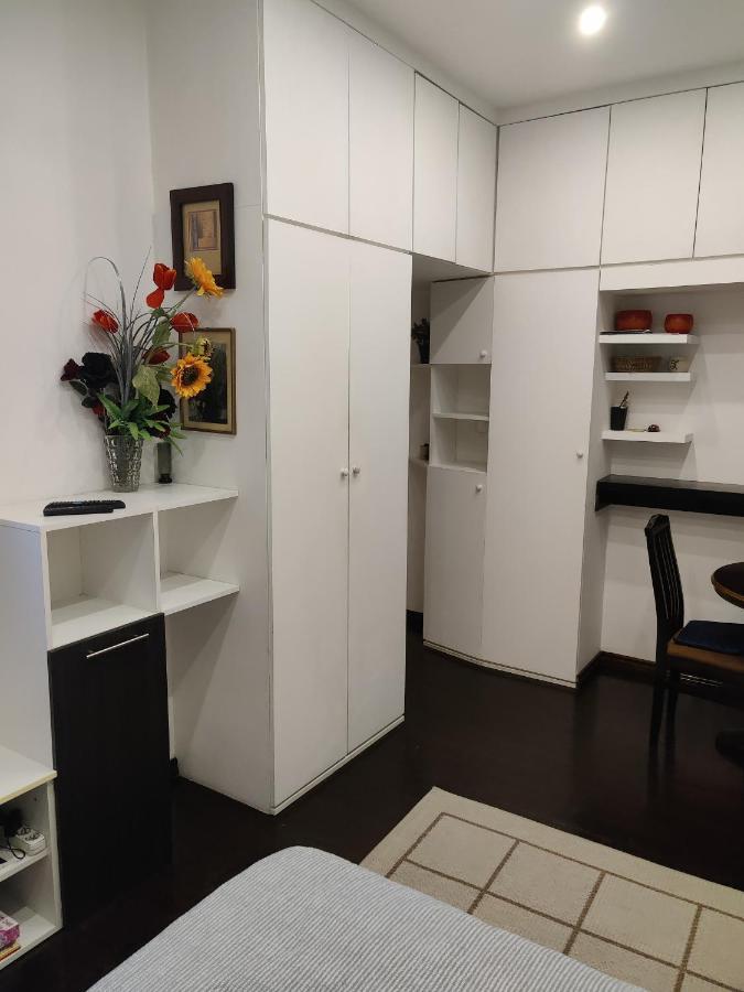 Slavija Square Apartment Cvetni Trg ベオグラード エクステリア 写真
